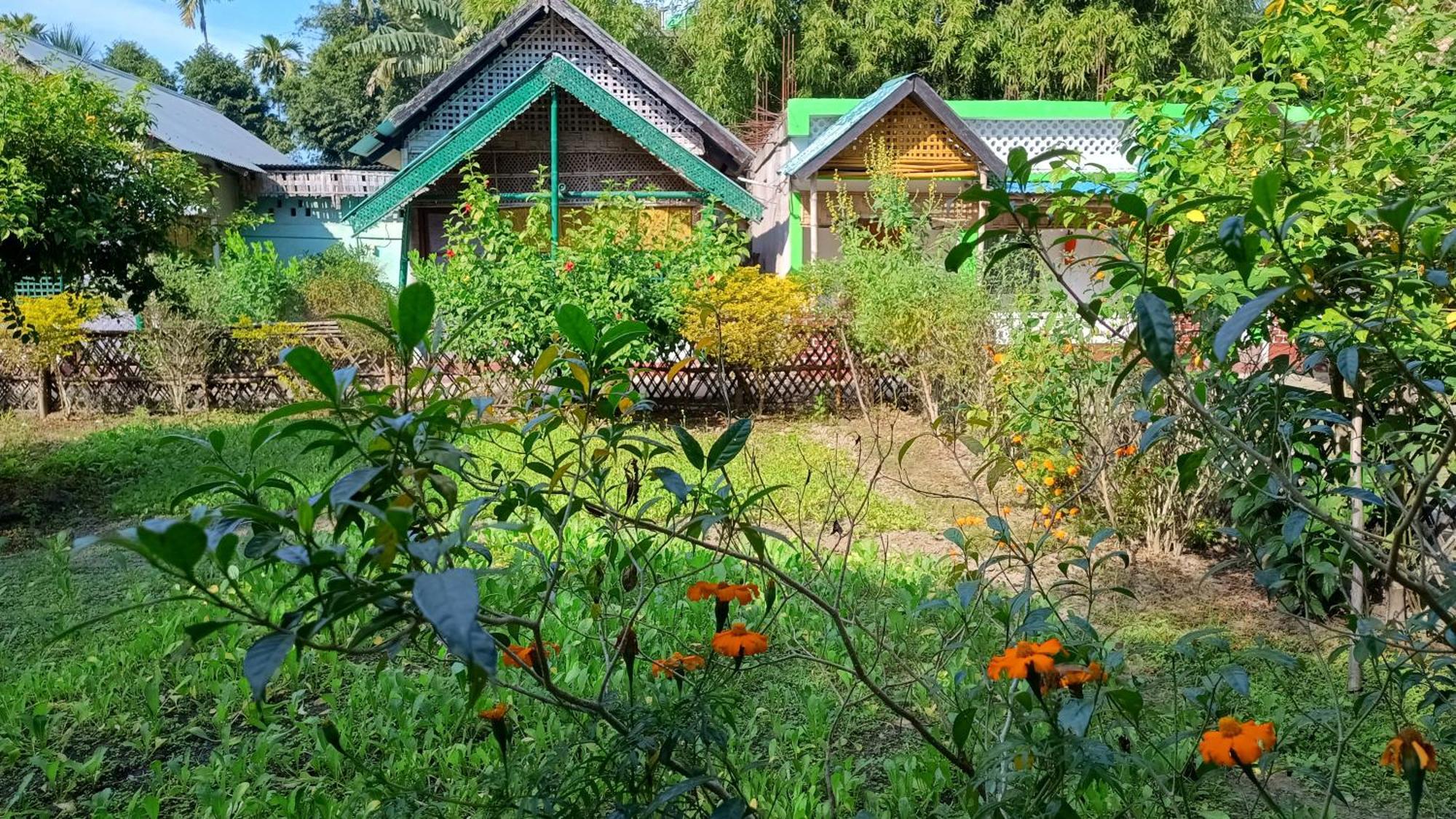 Jyoti Home Bamboo Garden Lodge Majuli ภายนอก รูปภาพ